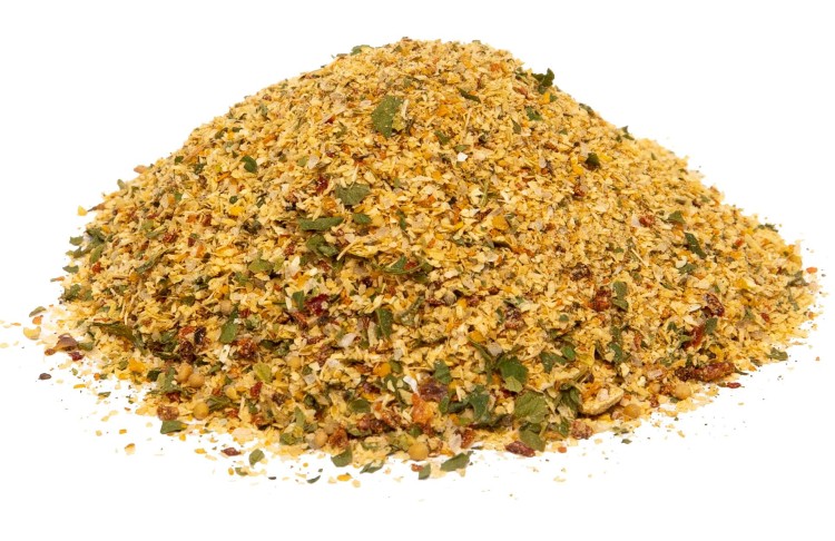 Przyprawa do pomidorów to aromatyczna mieszanka naturalnych warzyw i przypraw, która w prosty sposób podkreśli smak świeżych pomidorów i nada im wyrazistego charakteru.